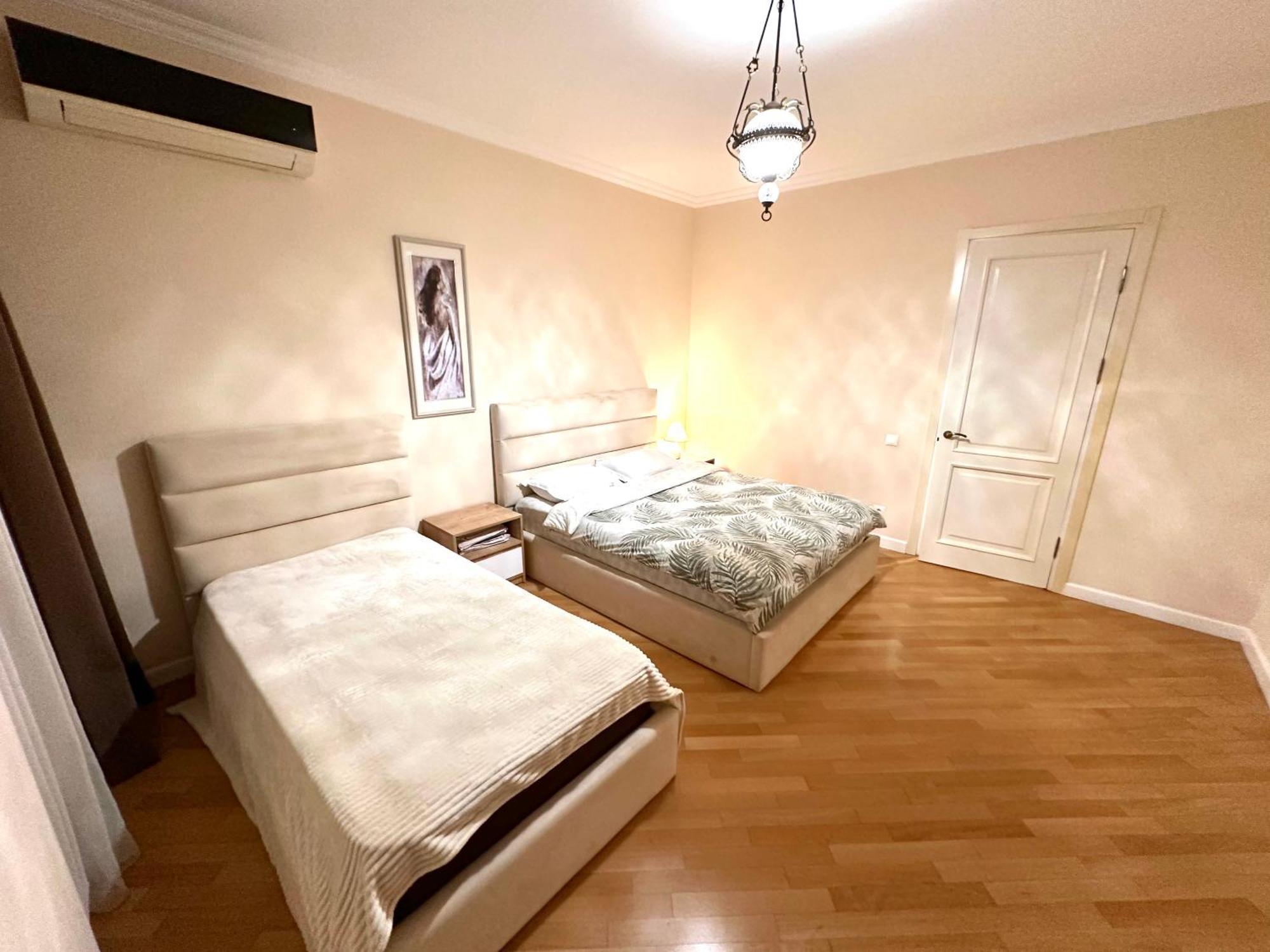Apartment In Downtown "Rustaveli Residence" Tbilisi Exterior photo